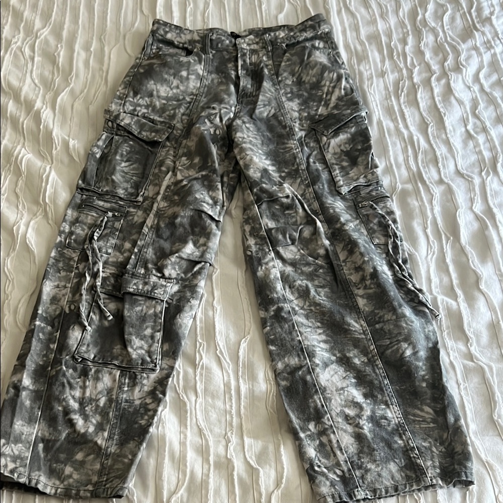 H&M Divided Cargo Pants